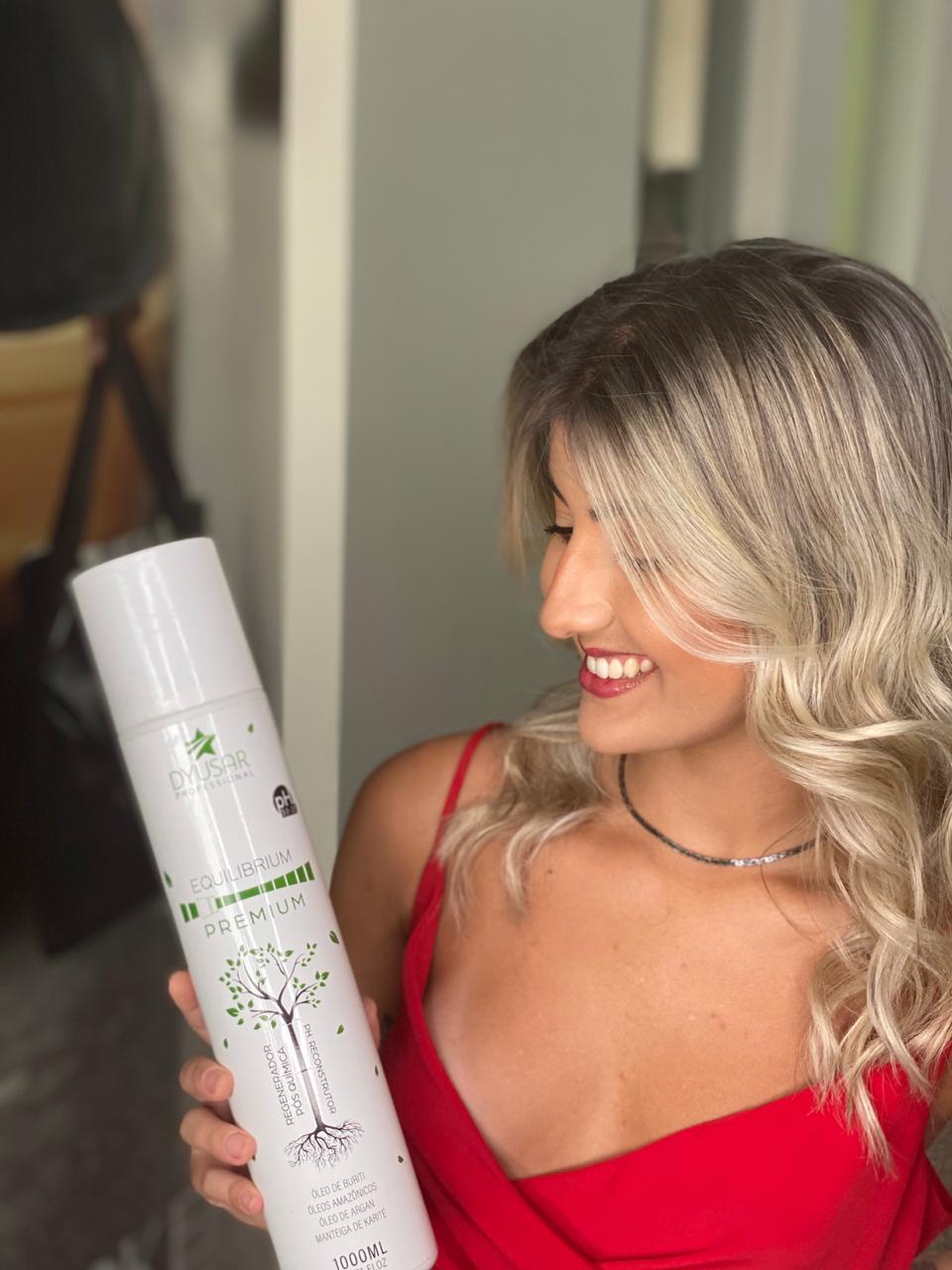 Terapia Capilar Com Shampoo Anti Resíduo e PH Equilibrium