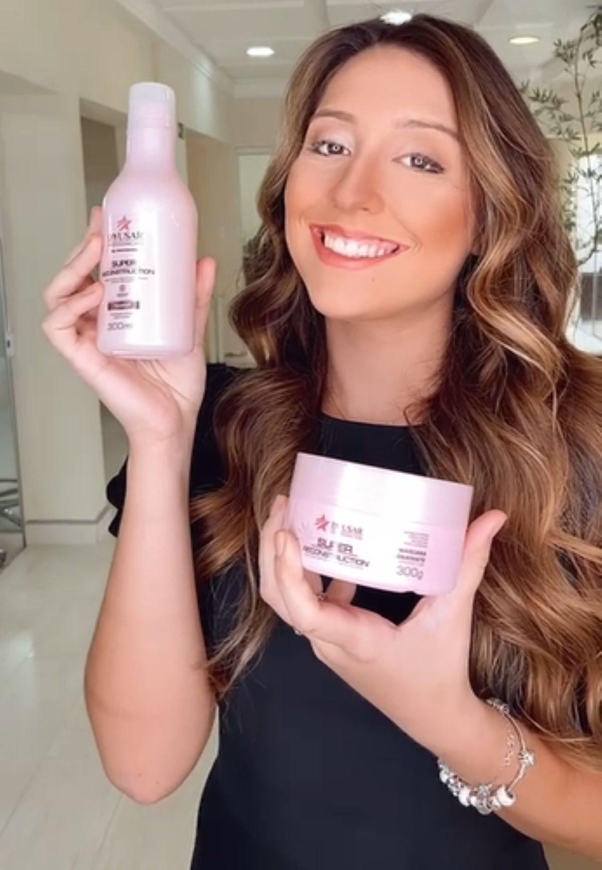 Kit Shampoo Super Reconstrução Com Óleo Reparador da DYUSAR