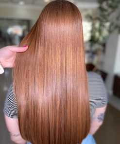 Cabelo macio e hidratado com a ampola de hidratação Magic Hidra Dyusar